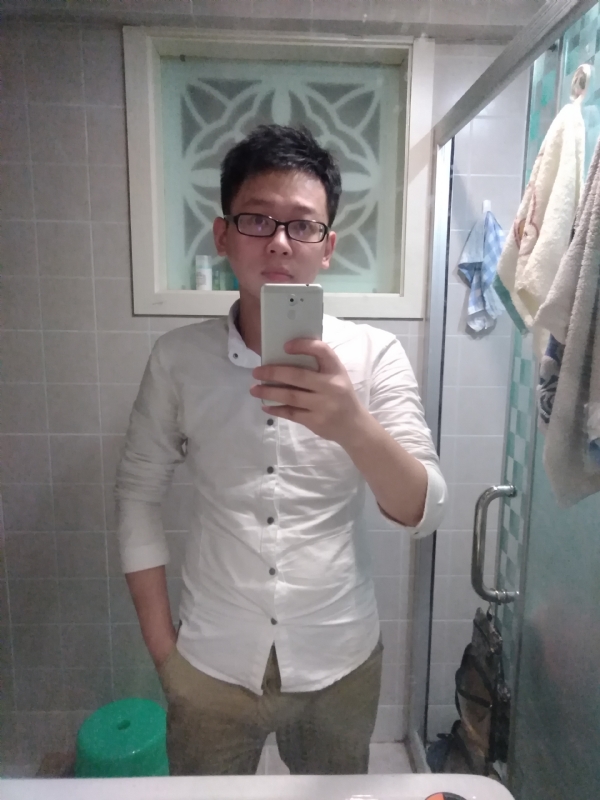 花谢魂伤的第三张照片--郑州相亲服务中心