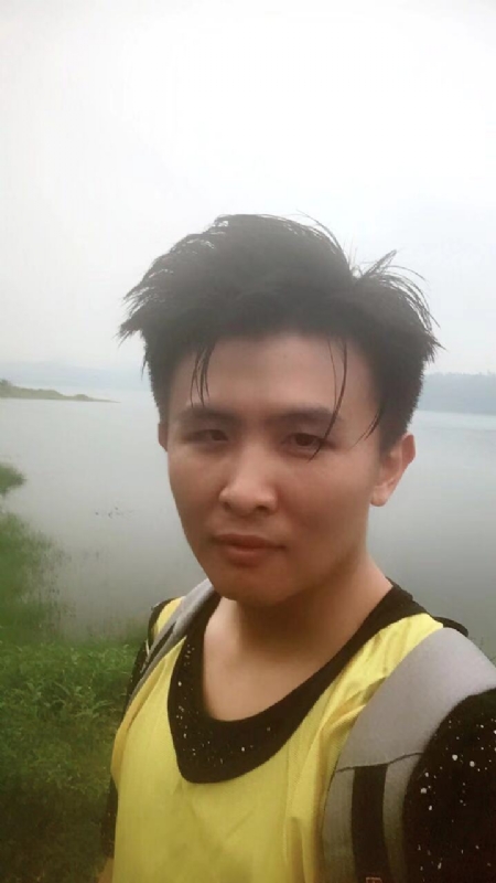 阳光与自由的第一张照片--郑州相亲服务中心