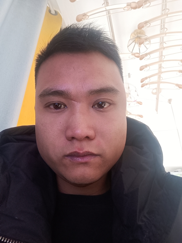 帅的每天被人砍的第一张照片--郑州相亲服务中心