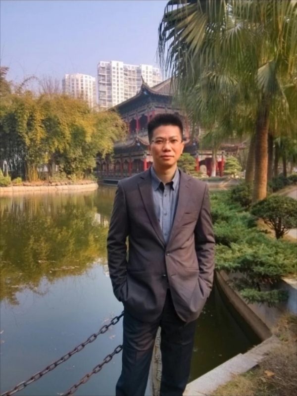 chen的第一张照片--郑州相亲服务中心