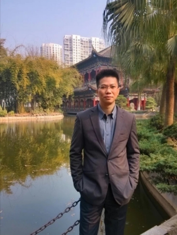 chen的第二张照片--郑州相亲服务中心