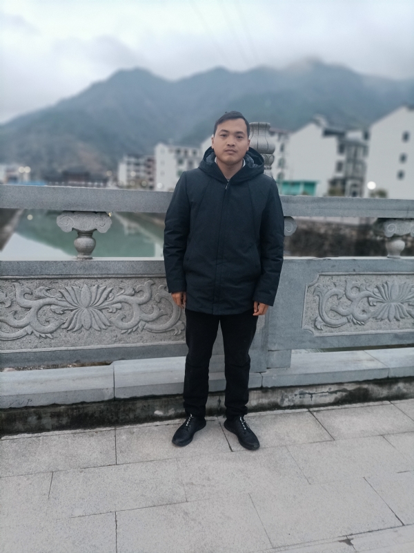 昊林的第一张照片--郑州相亲服务中心