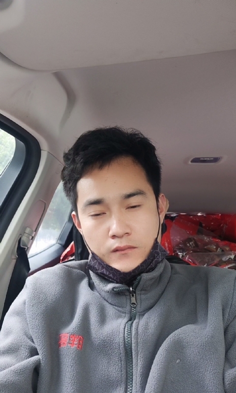 冷锋的第一张照片--郑州相亲服务中心