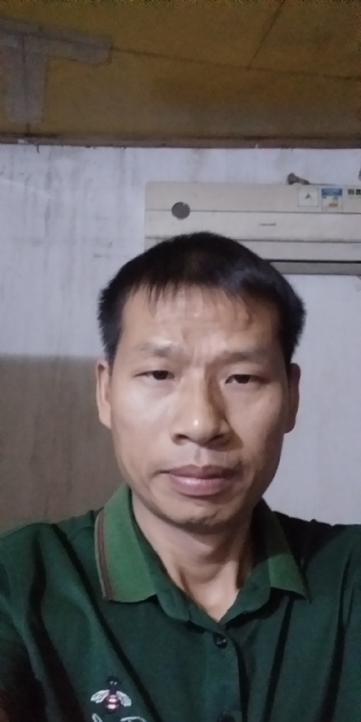 执着跋涉的第三张照片--郑州相亲服务中心