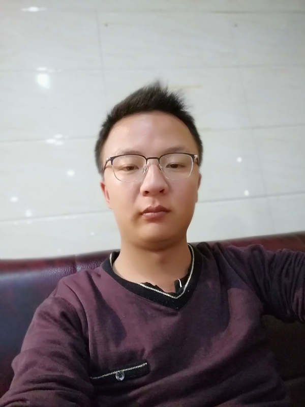 90后大叔的第二张照片--郑州相亲服务中心