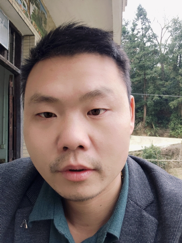 曾小焱的第一张照片--郑州相亲服务中心