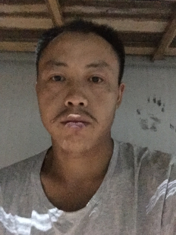 老曹的第二张照片--郑州相亲服务中心