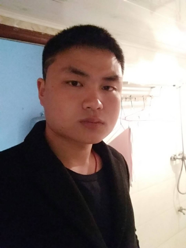 康康一下的第一张照片--郑州相亲服务中心