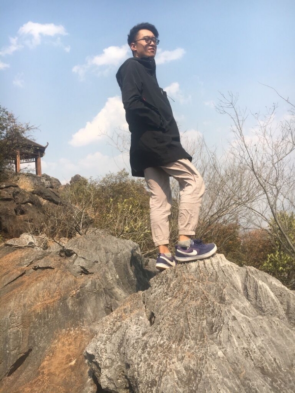 雨夜寻知己的第一张照片--郑州相亲服务中心