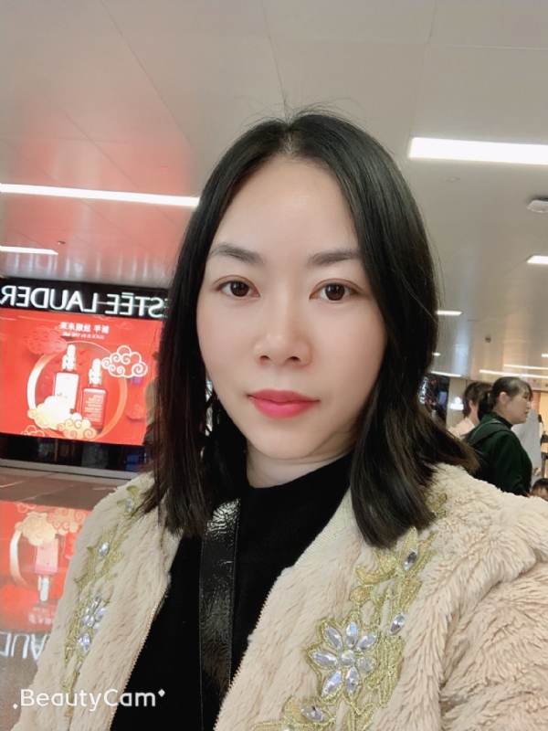HuangXiao的第一张照片--郑州相亲服务中心