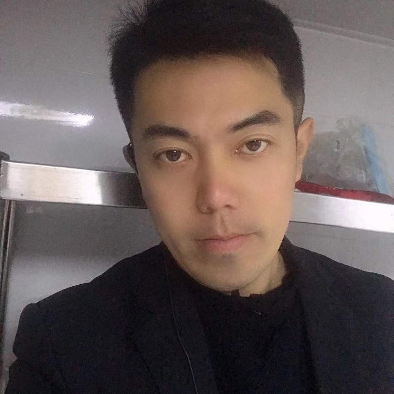 李龙的第二张照片--郑州相亲服务中心