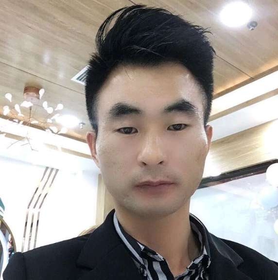 情系半生的第一张照片--郑州相亲服务中心