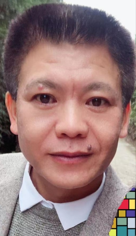 水中月的第一张照片--郑州相亲服务中心