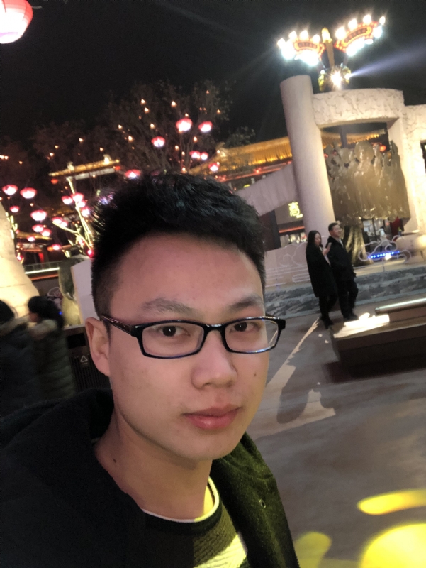 吃葡萄不吐葡萄皮的第二张照片--郑州相亲服务中心