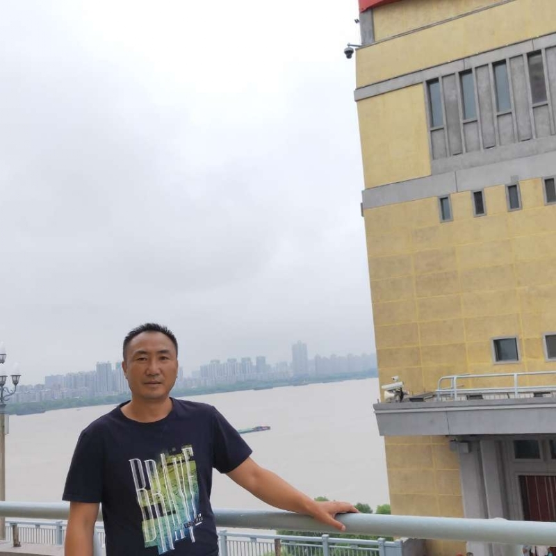 明天的第一张照片--郑州相亲服务中心