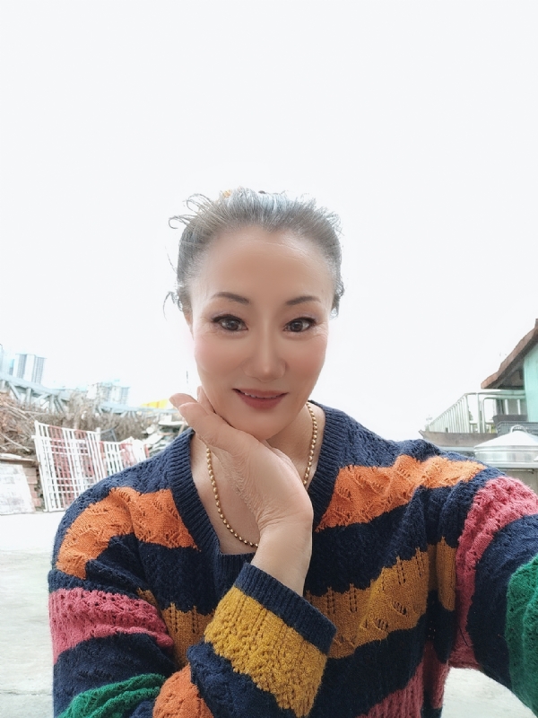 燕子的第四张照片--郑州相亲服务中心