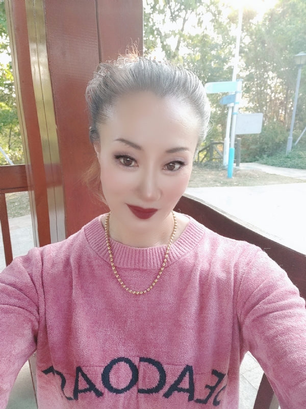 燕子的第五张照片--郑州相亲服务中心