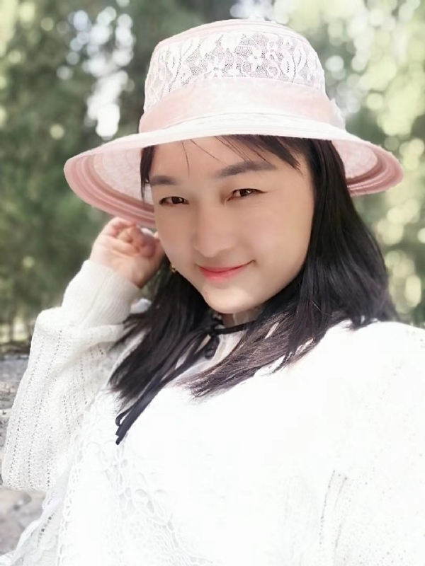 凤凰的第一张照片--郑州相亲服务中心
