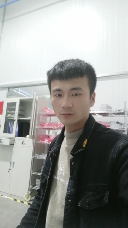 淡淡爱的第一张照片--郑州相亲服务中心