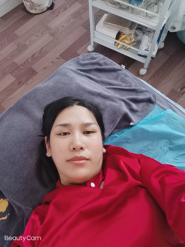 枫叶的第一张照片--郑州相亲服务中心