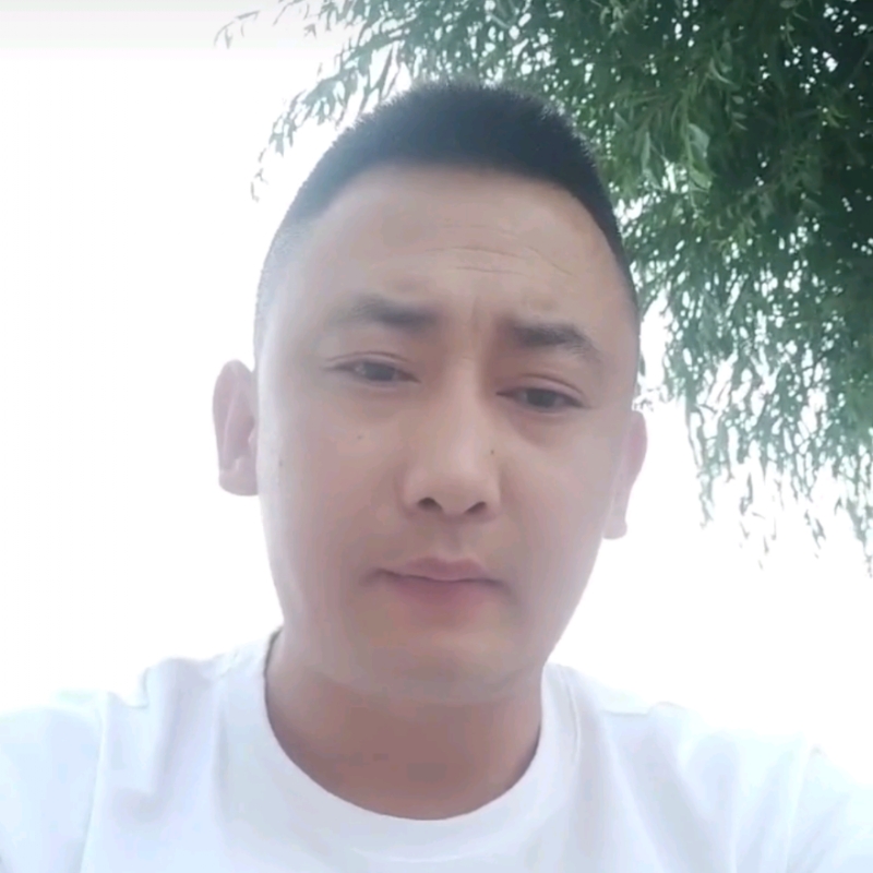 潇洒的第一张照片--郑州相亲服务中心