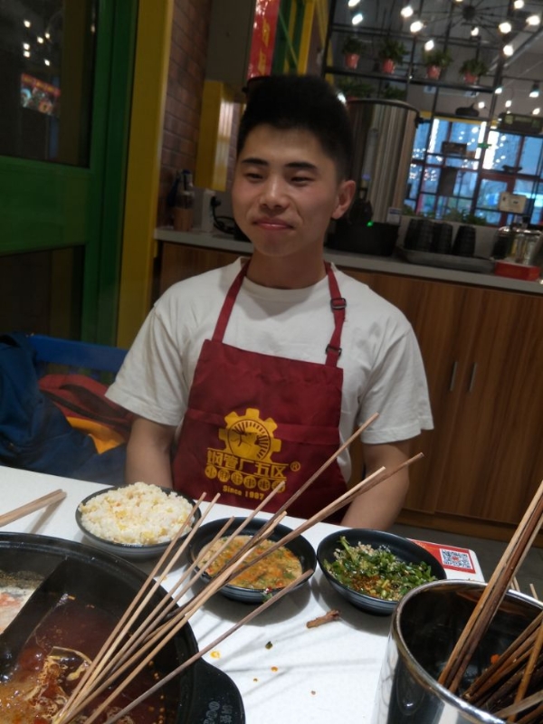 明晨的第一张照片--郑州相亲服务中心