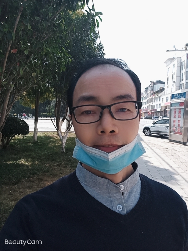 开心生活的第一张照片--郑州相亲服务中心