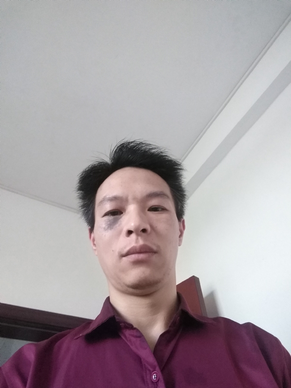 风中落叶的第三张照片--郑州相亲服务中心