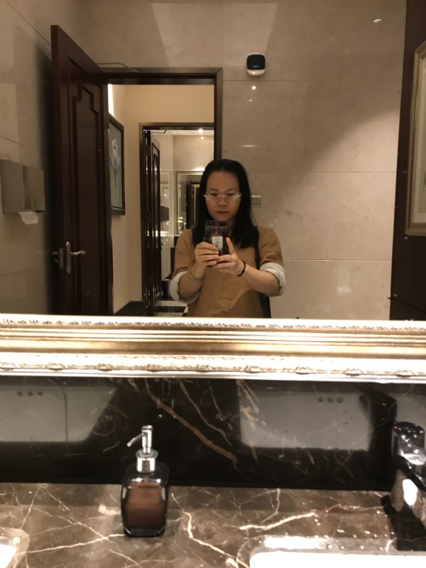 黄莺的第一张照片--郑州相亲服务中心