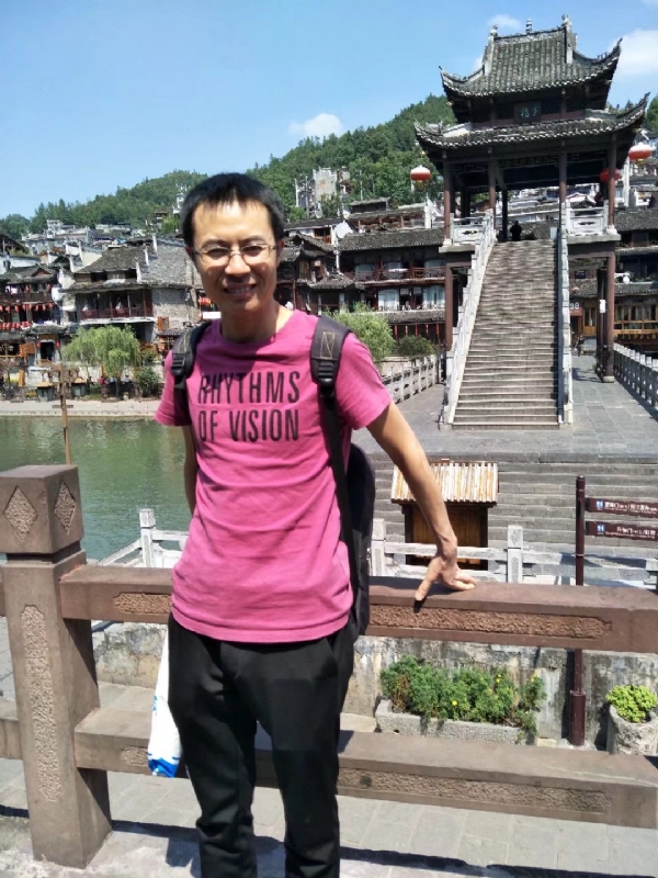 会飞的鱼的第一张照片--郑州相亲服务中心