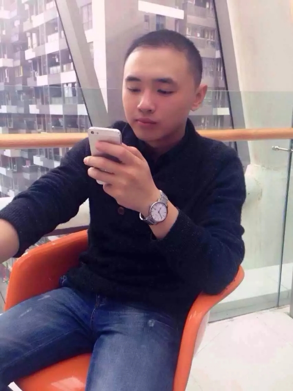 一个人的第一张照片--郑州相亲服务中心