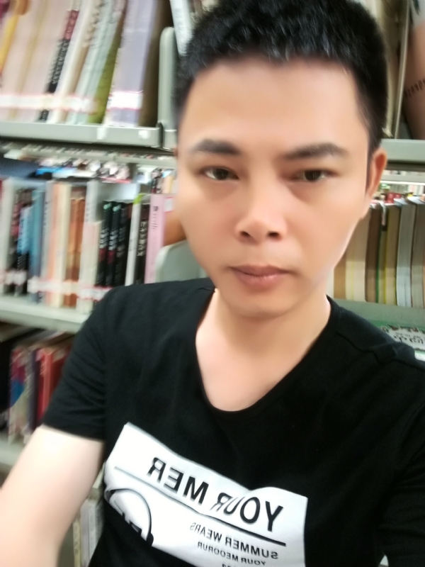 青青子衿的第一张照片--郑州相亲服务中心