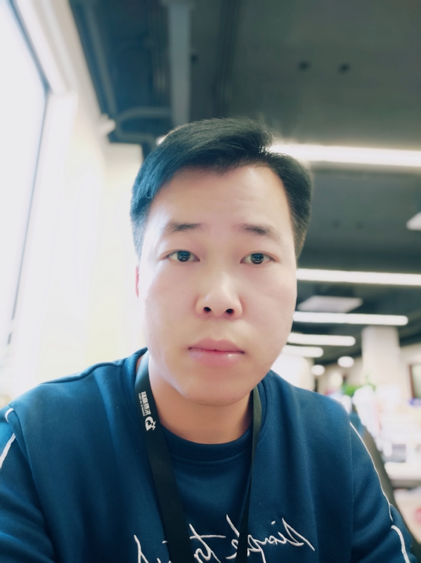 小屁孩的第二张照片--郑州相亲服务中心
