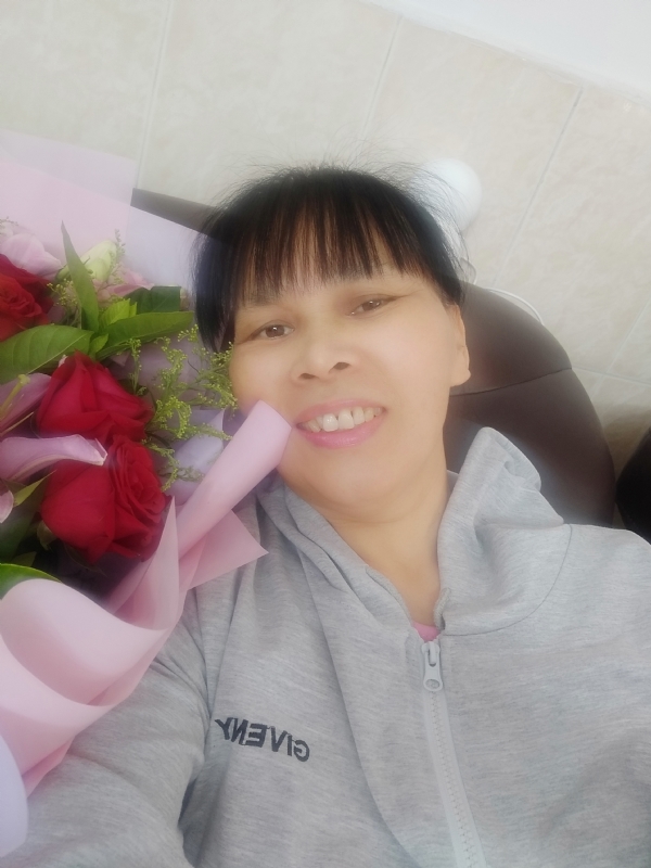 言言的第一张照片--郑州相亲服务中心