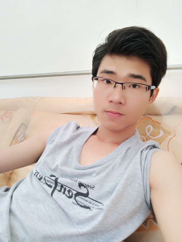 南国大帝的第一张照片--郑州相亲服务中心