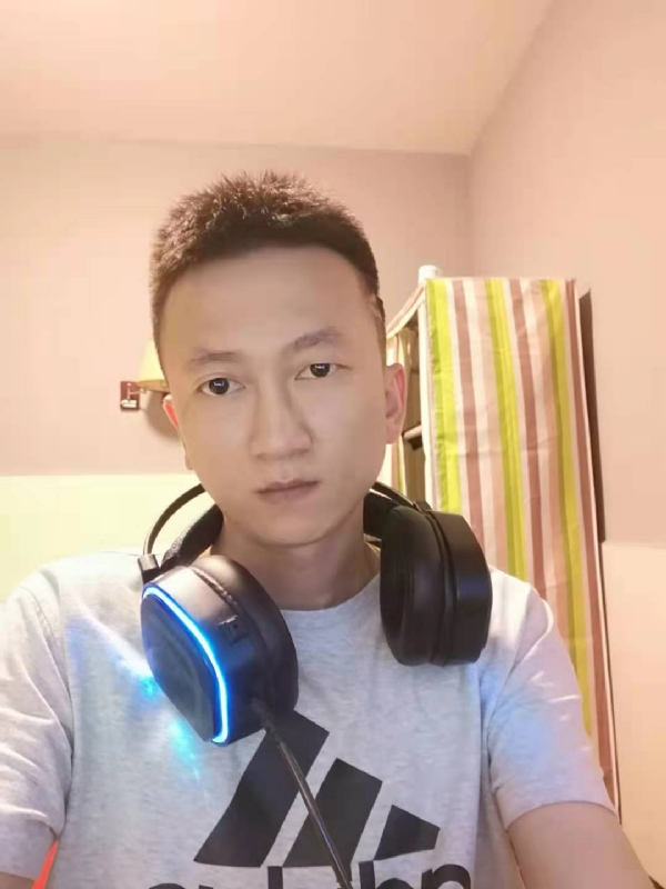 嘿嘿嘿的第一张照片--郑州相亲服务中心