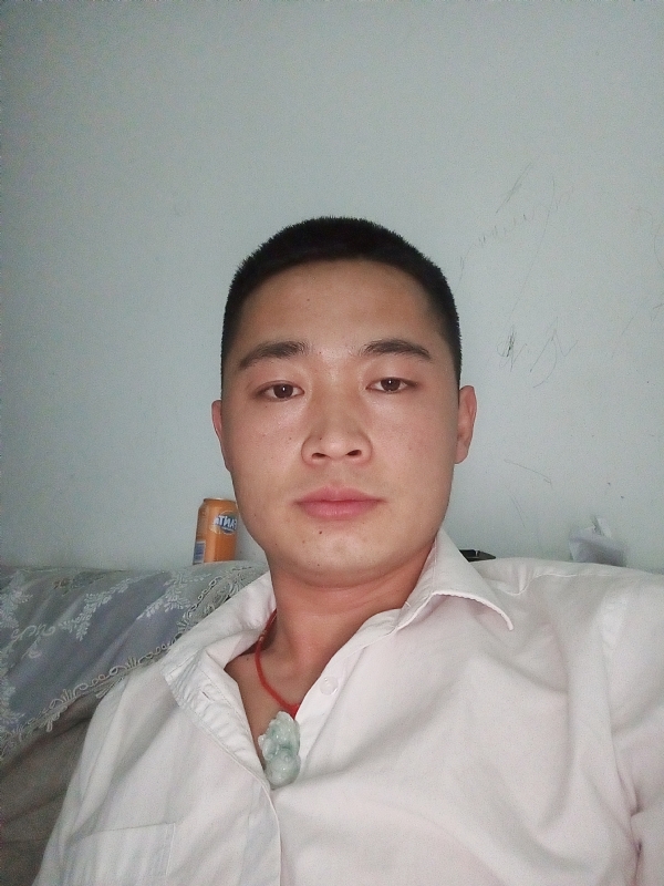 也许太年轻的第一张照片--郑州相亲服务中心