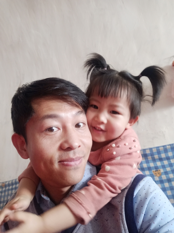东京塔的第一张照片--郑州相亲服务中心