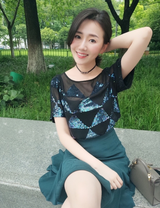 Leanna的第二张照片--郑州相亲服务中心