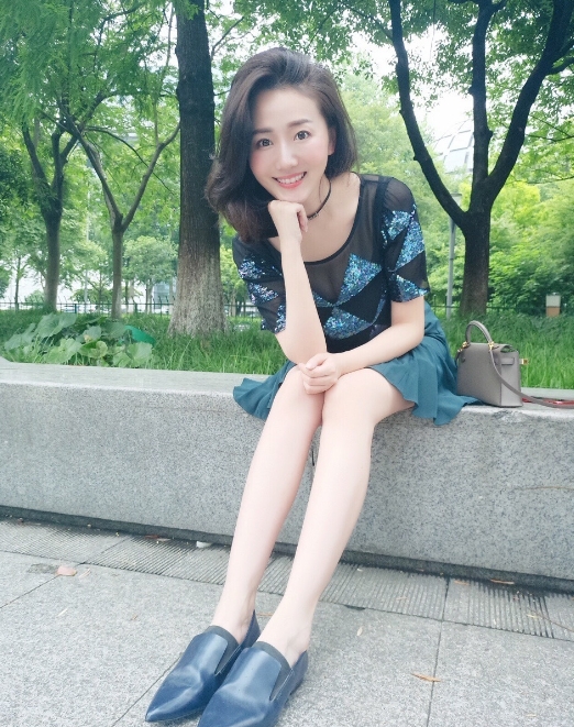 Leanna的第三张照片--郑州相亲服务中心