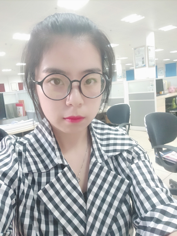 莹莹的第一张照片--郑州相亲服务中心