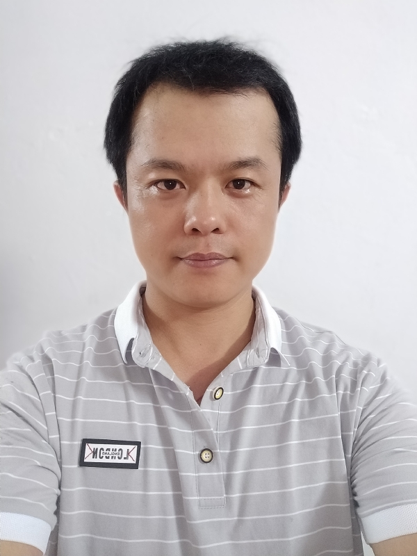 冰河的第二张照片--郑州相亲服务中心