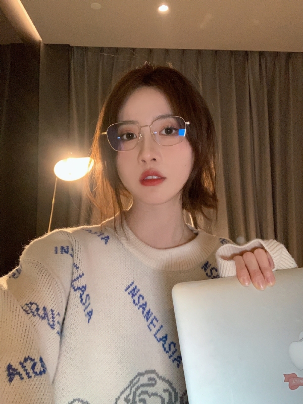 小曦的第一张照片--郑州相亲服务中心
