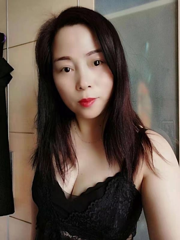 叮叮的第一张照片--郑州相亲服务中心