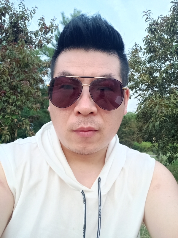 等风来的第二张照片--郑州相亲服务中心