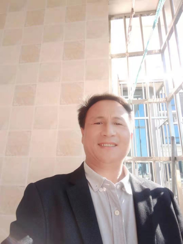 平平安安的第一张照片--郑州相亲服务中心