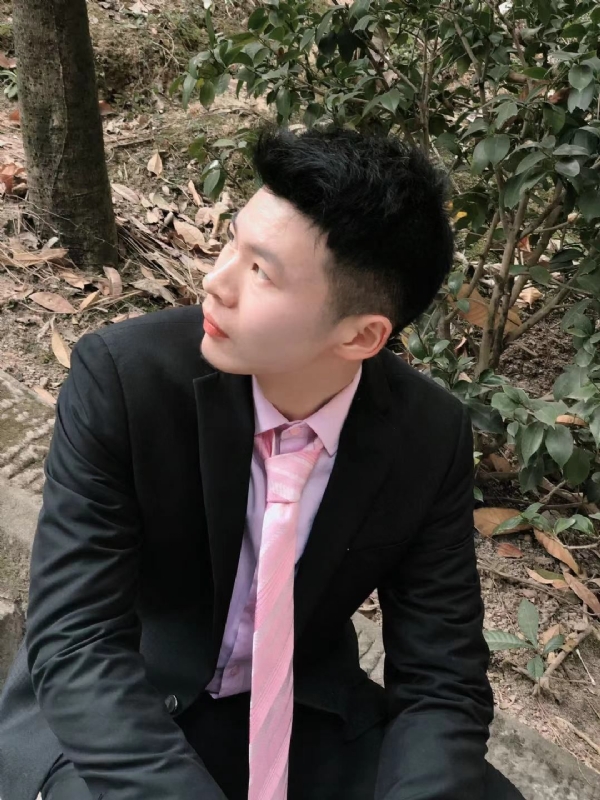 爱因生的第一张照片--郑州相亲服务中心