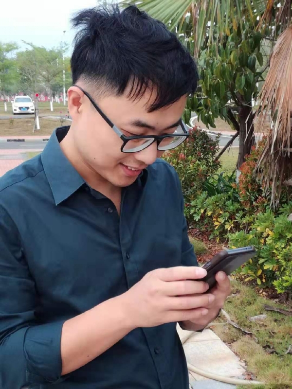 鼠王子的第一张照片--郑州相亲服务中心