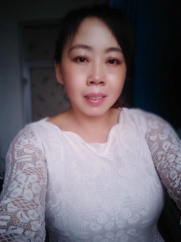 笑看人生的第一张照片--郑州相亲服务中心