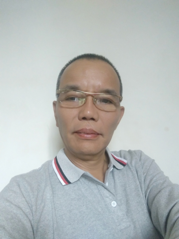 稳重大方的第一张照片--郑州相亲服务中心